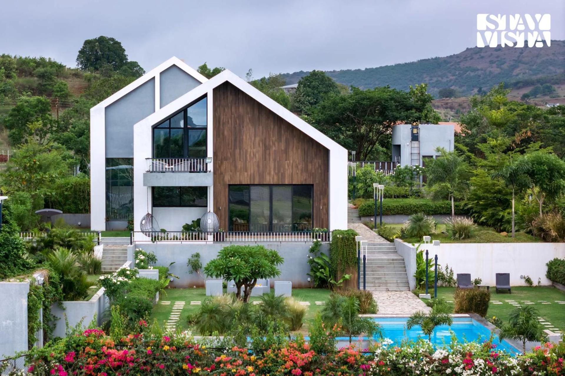 Stayvista At The Rainfield Villa With Gazebo & Lawn Nashik Extérieur photo
