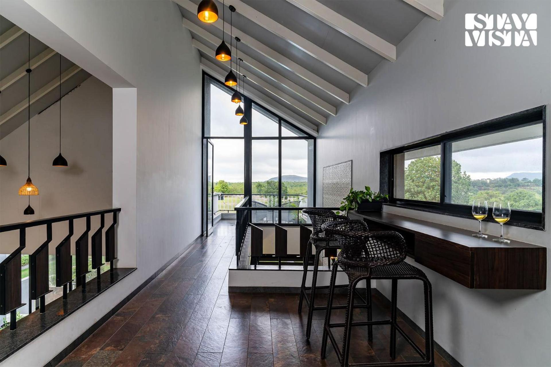 Stayvista At The Rainfield Villa With Gazebo & Lawn Nashik Extérieur photo