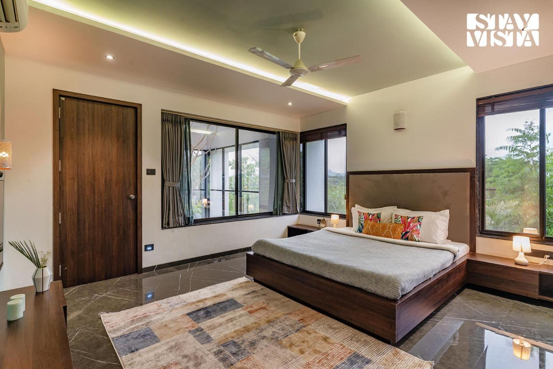 Stayvista At The Rainfield Villa With Gazebo & Lawn Nashik Extérieur photo